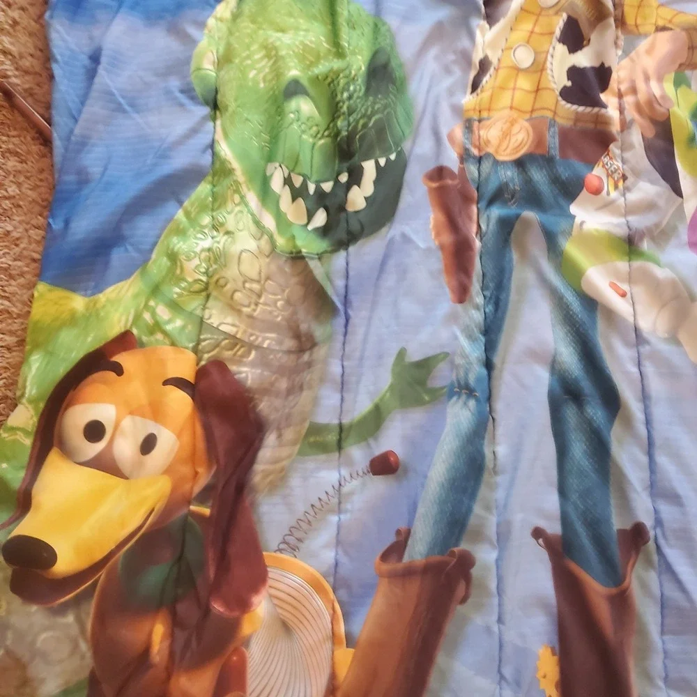 Toy Story 3 No Toy Gets Left Behind Twin Comforter, Dinosaur, Woody, Buzz Slinky